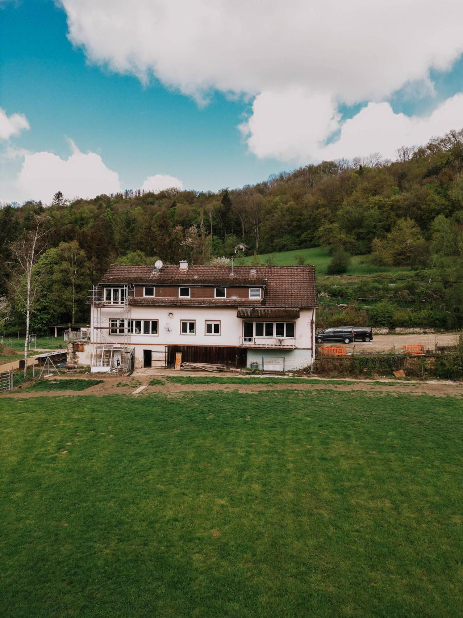 Grosszuegiges, Stylisches Apartment I 8 Personen I Eifel I Naturliebhaber I Metterich Luaran gambar